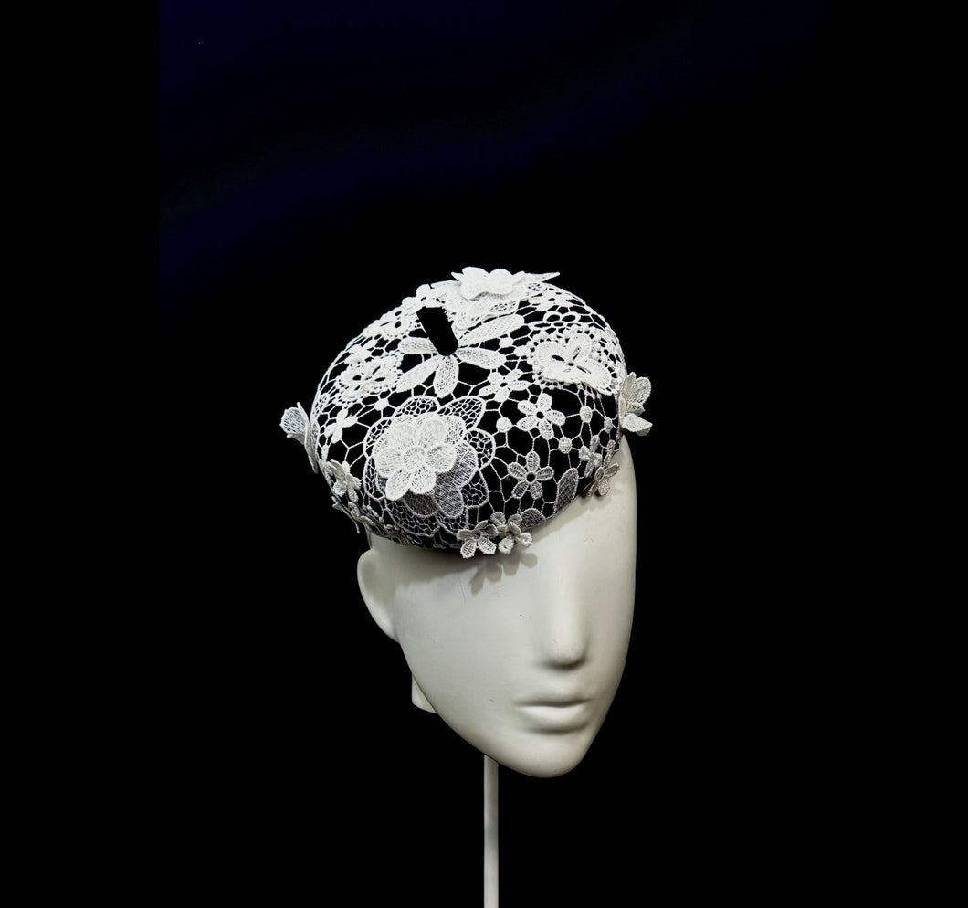 Laced beret
