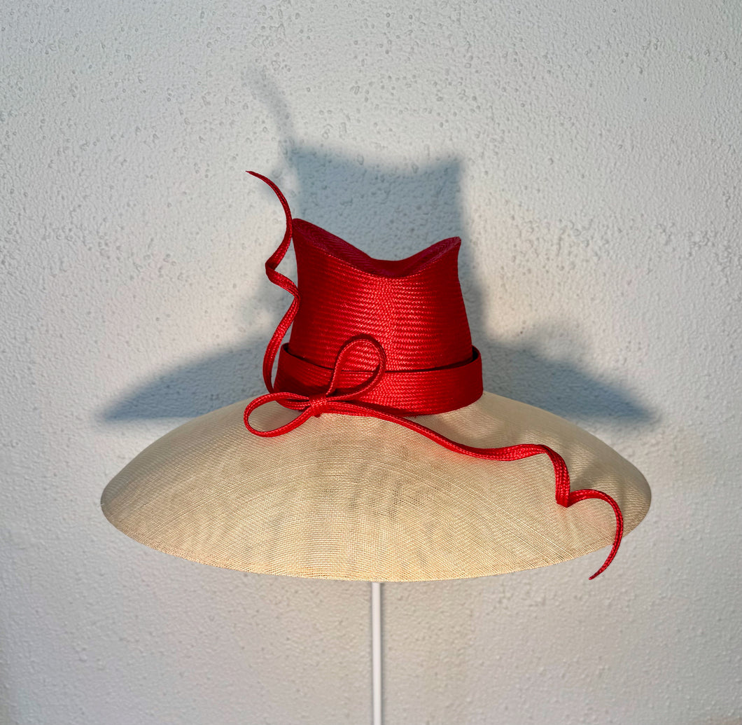 Two tone classic in red and cream