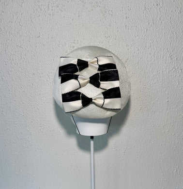 Triple bow beret