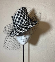 Fedora - sharp in black and white