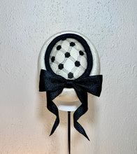 Pillbox - lattice lace for Derby Day