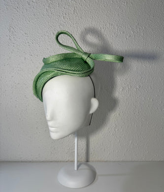 Green mini beret bow