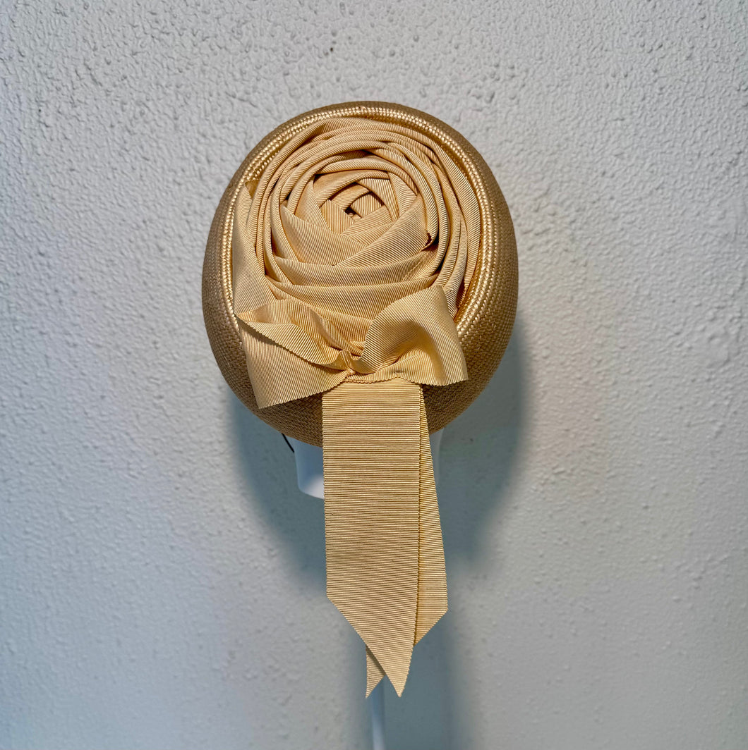 Cream rosette pillbox