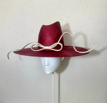 Felt brim berries and cream