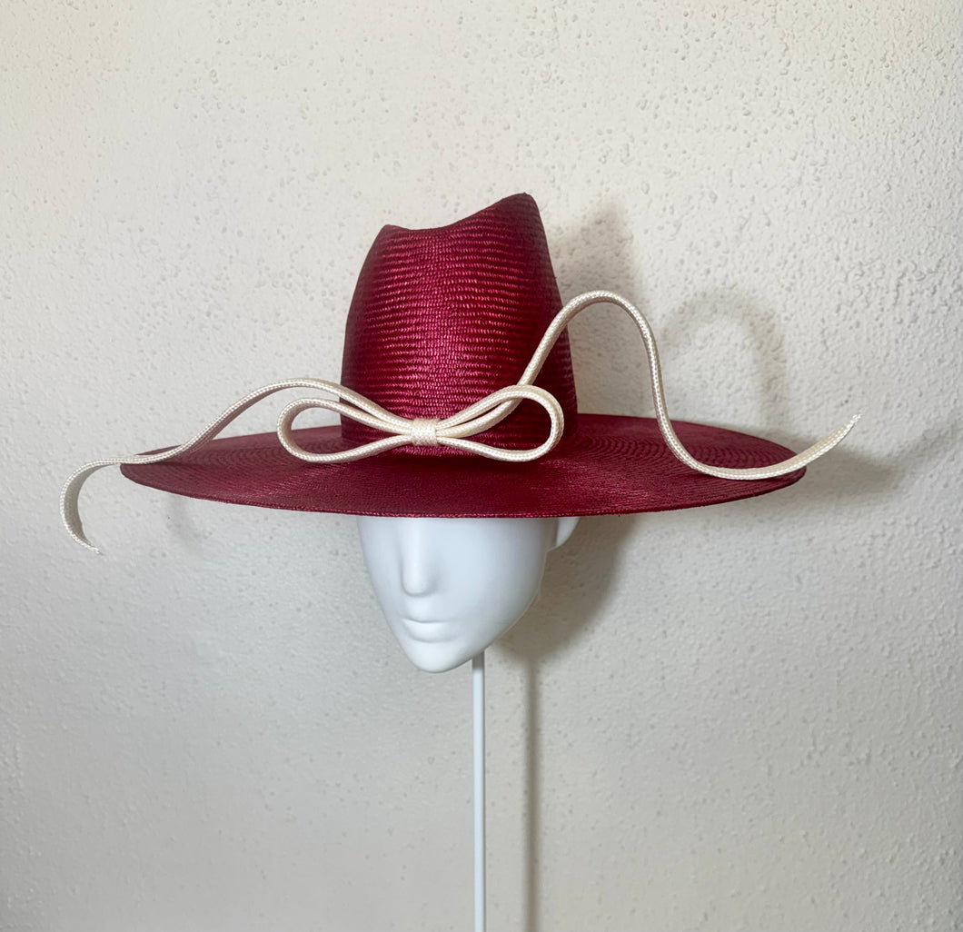Felt brim berries and cream
