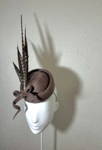 Taupe pork pie percher