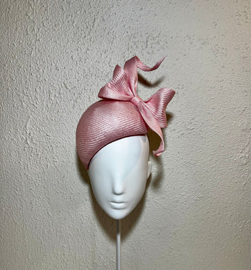 Pink soft bow beret