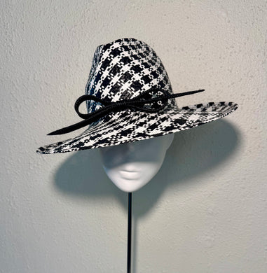 Fedora classic in houndstooth