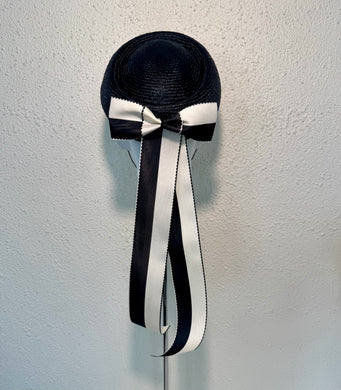 Vintage Swiss ribbon pillbox