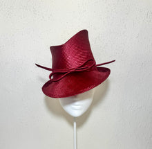 Sharp fedora - winery