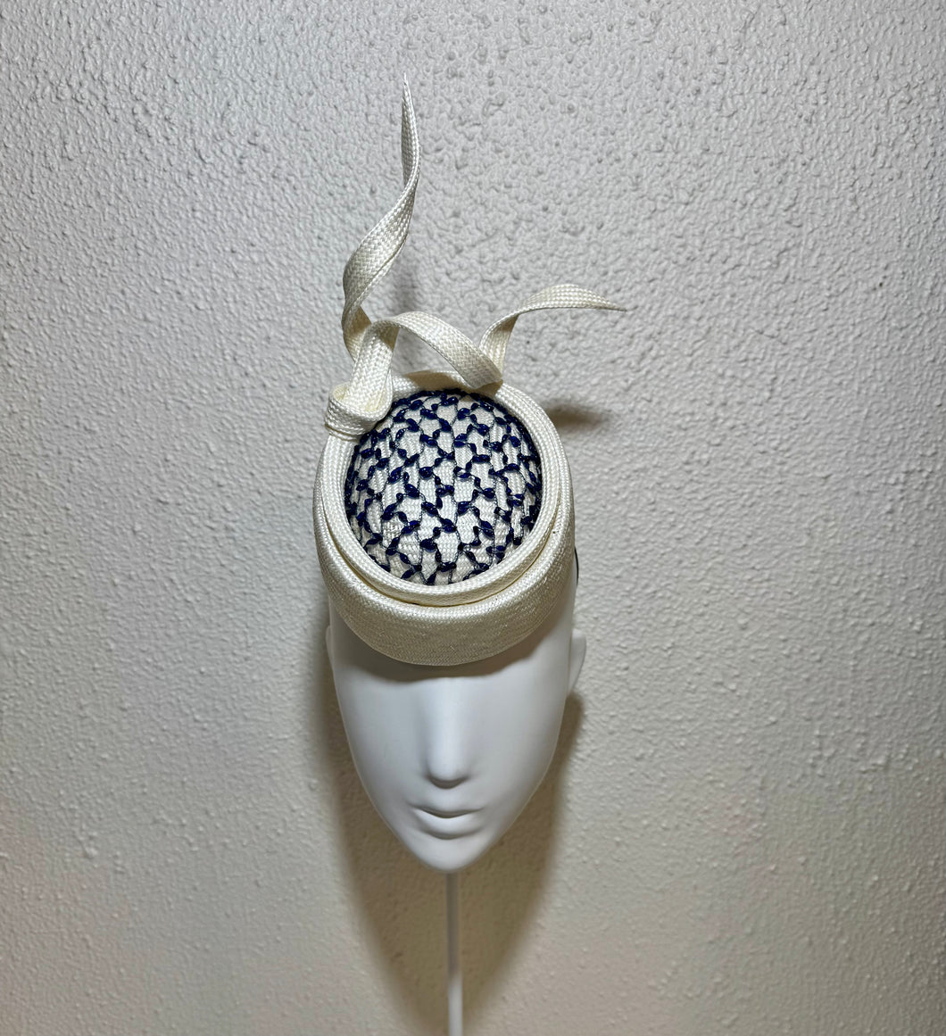 Pork pie in ivory and navy