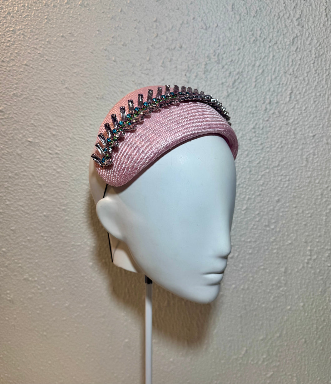 Bandeau of pastels