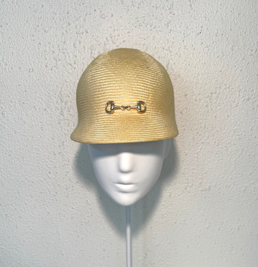 Jockey cap in lemon