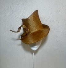 Toast sharp fedora