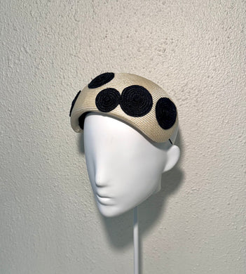 Bandeau of dots