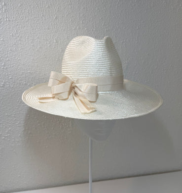 Ivory fedora with double bow