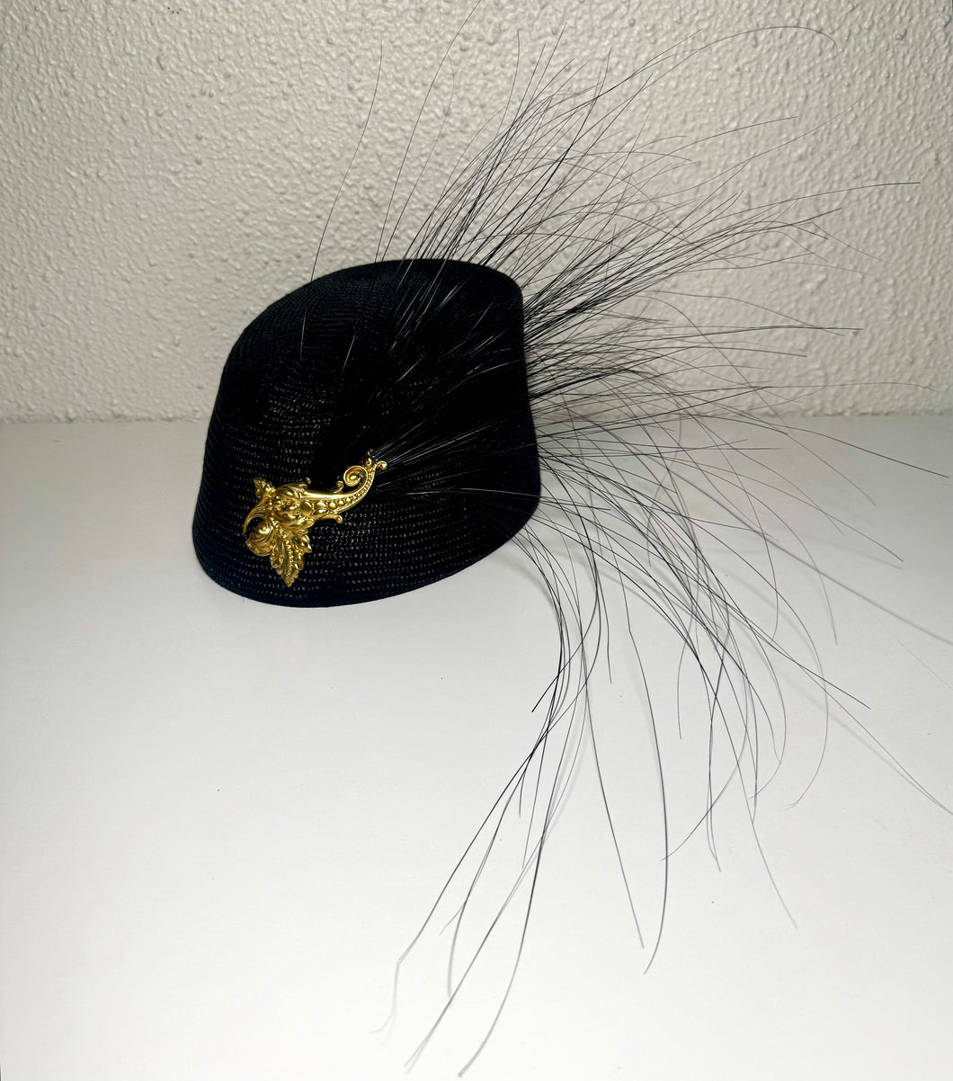 Baroque and feather wedge