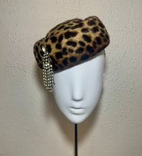 Leopard pillbox