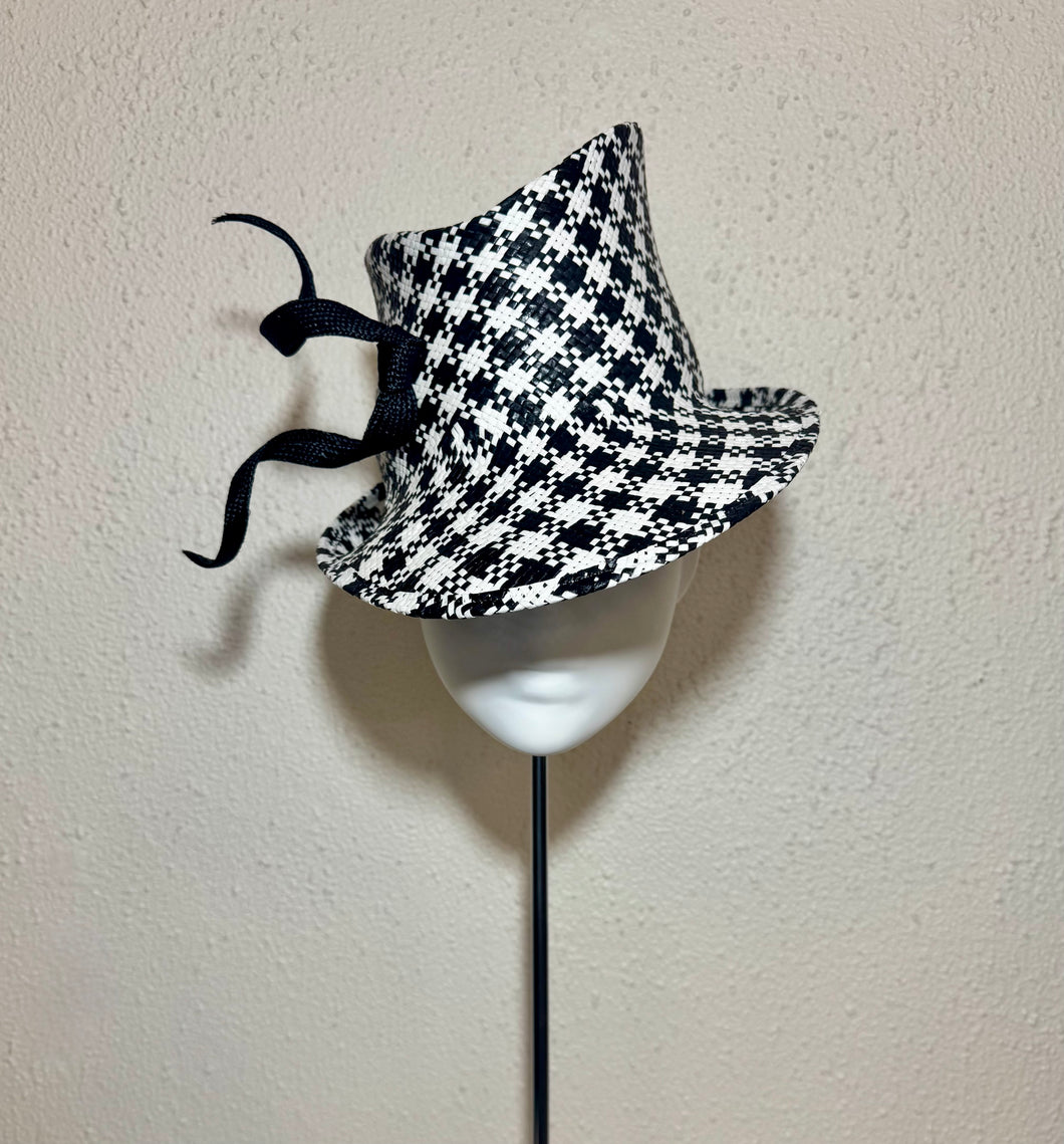 Knotted derby fedora