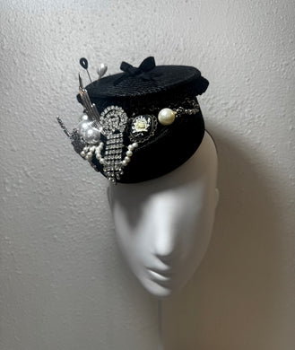 The Derby day jewellery box