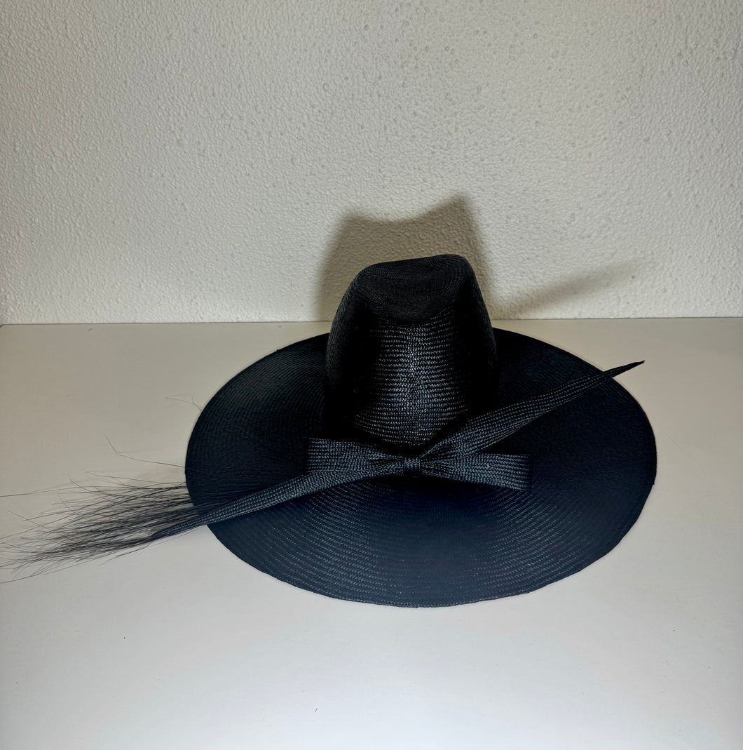 Flat brimmed fedora - sharp bow