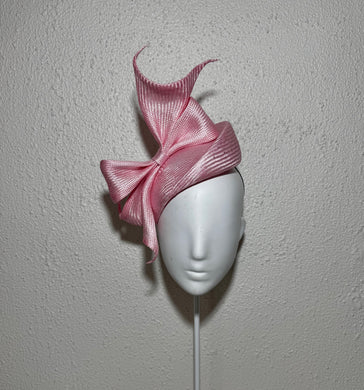 Sharp and soft in pink